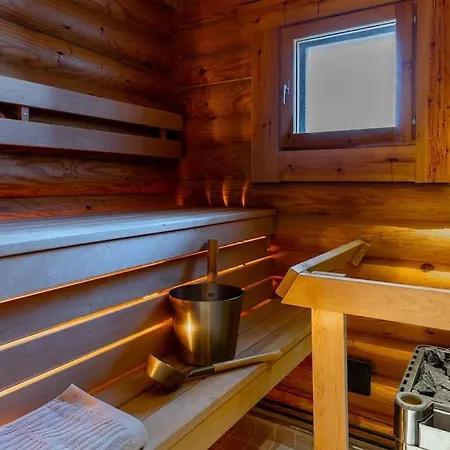 Aekaesjoensuu Chalé *